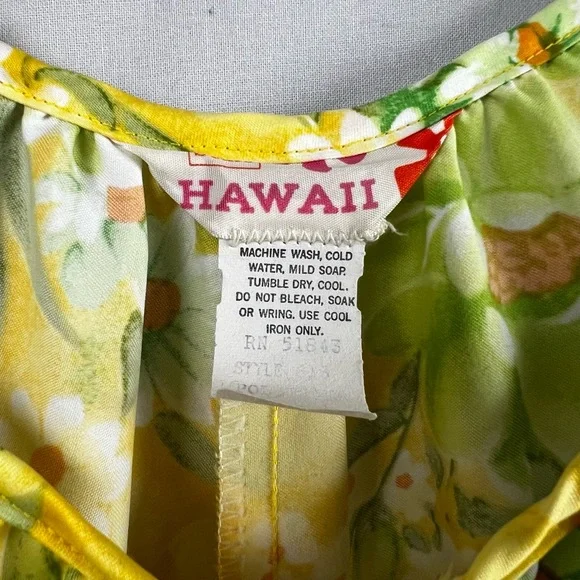 Vintage Sears Hawaii Dress Womens 10 Maxi Yellow Floral Muumuu Tropical Beach - Picture 4 of 14
